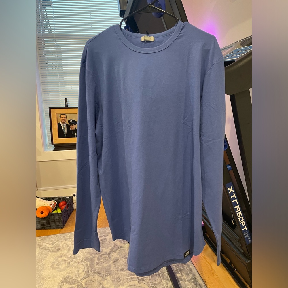 NWT One Bone Long Sleeved T-Shirt